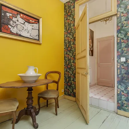 La Maison Du Vieux بيت للعطل *